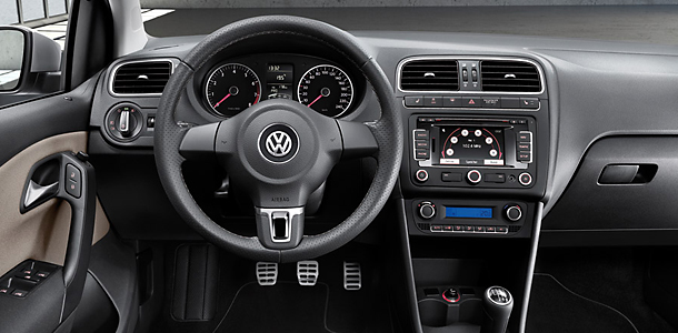 Volkswagen показал Cross Polo нового поколения