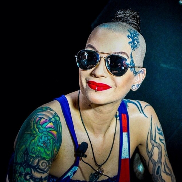  .  instagram.com/rocknnargiz