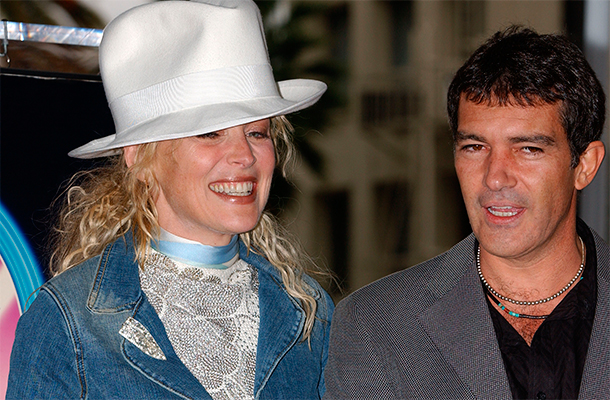     . : GLOBAL LOOK press