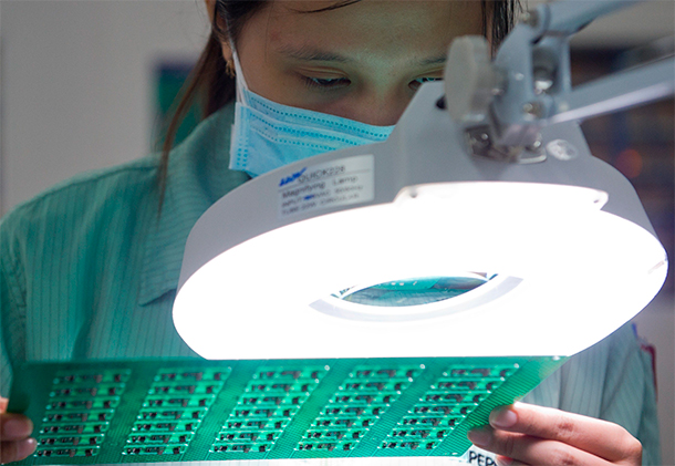 ����: GLOBAL LOOK press