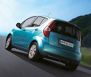Suzuki Splash. ����: Suzuki