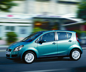 Suzuki Splash. ����: Suzuki