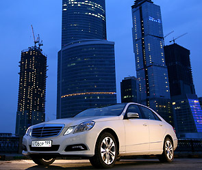 ����: Mercedes-Benz