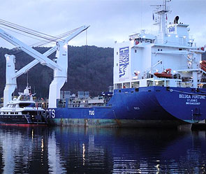 : marinetraffic.com