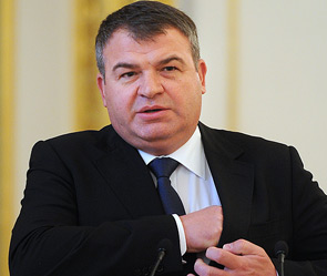 Анатолий Сердюков. Фото: ИТАР-ТАСС