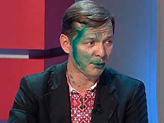 Украинского депутата облили зеленкой