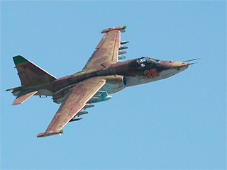 Захваченный ополченцами Су-25 нанес удар