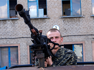 ����: GLOBAL LOOK press