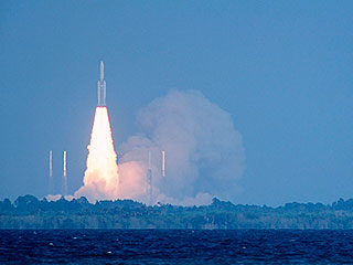 ����: GLOBAL LOOK press/Charles Sleicher