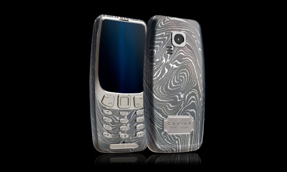 «Воскреснувшую» нокиа 3310 представили в титане с гербом и гимном РФ