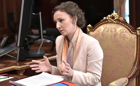 Детский омбудсмен предложила поразмыслить о создании альтернативного интернет-контента для детей