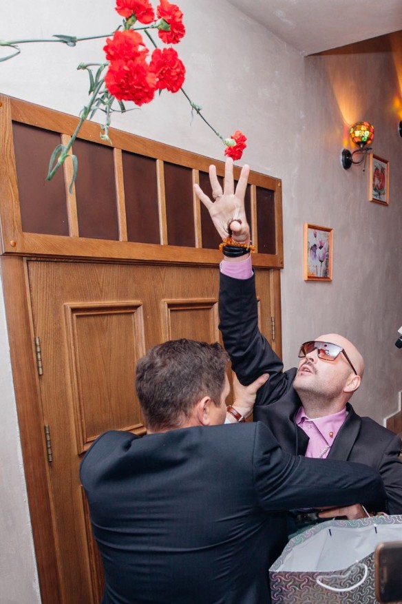 Дмитрий Торин на свадьбе у Дианы Шурыгиной. Фото: личный архив.