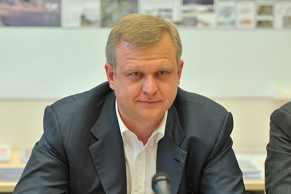 Капков до сих пор не ответил Мединскому на "интересное предложение" о трудоустройстве