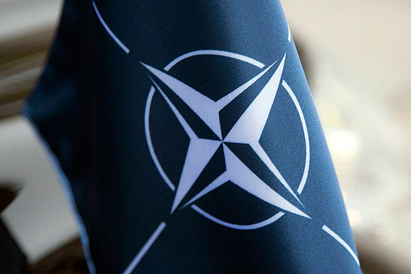 В НАТО назвали Россию безответственной ядерной державой