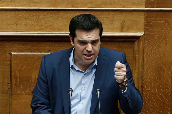 Греческий парламент принял второй пакет реформ