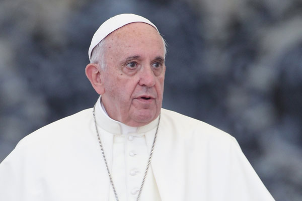 Папа Римский разрешил прощать аборты