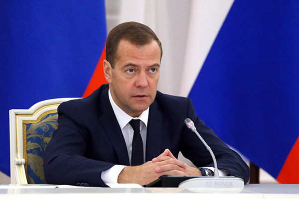 Глава МЭР: торговые связи между Россией и Украиной после запретов "сходят на нет"