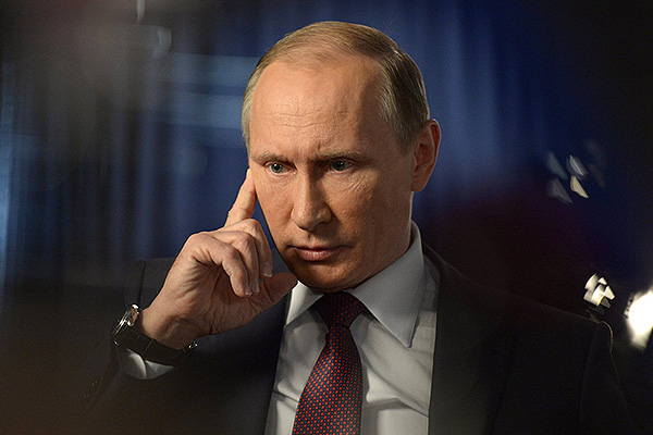 Путин поручил Медведеву создать госкомиссию в связи с катастрофой KGL9268