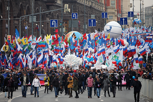 Почему россияне стали ходить на митинги