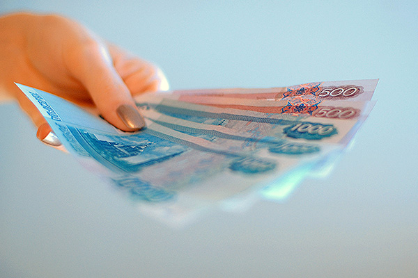 Работодатели выбьют долги из сотрудников