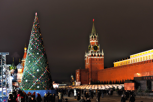Россияне встретят Новый год на родине