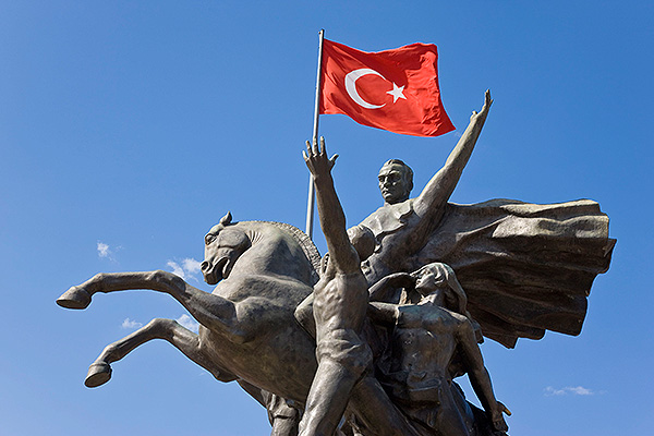 Турция пророчит новые инциденты в небе Сирии