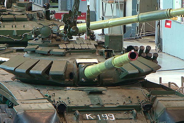 Танковые цеха УВЗ работают в полную силу