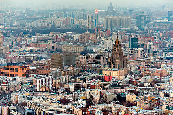 Москву предложили расселить