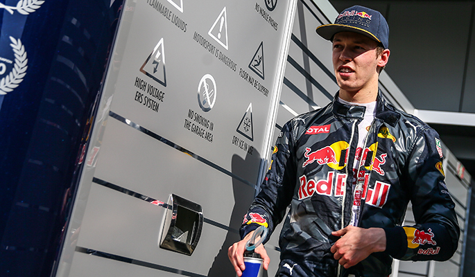 Квята выгнали из Red Bull после аварии на Гран-при России