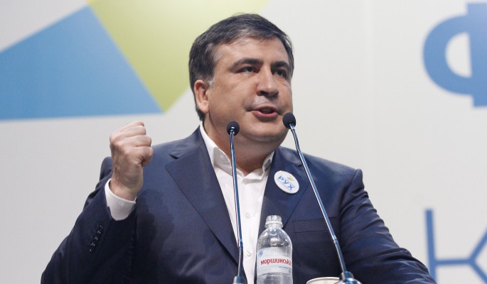 Саакашвили передумал возвращаться в Грузию