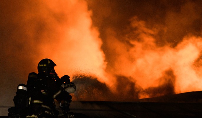 Жуткий пожар охватил жилой дом в Краснодаре