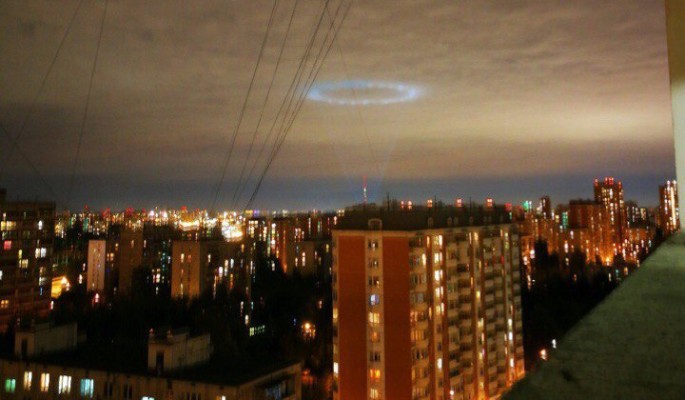 В небе над Химками заметили НЛО