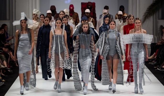  mercedes-benz fashion week russia online 