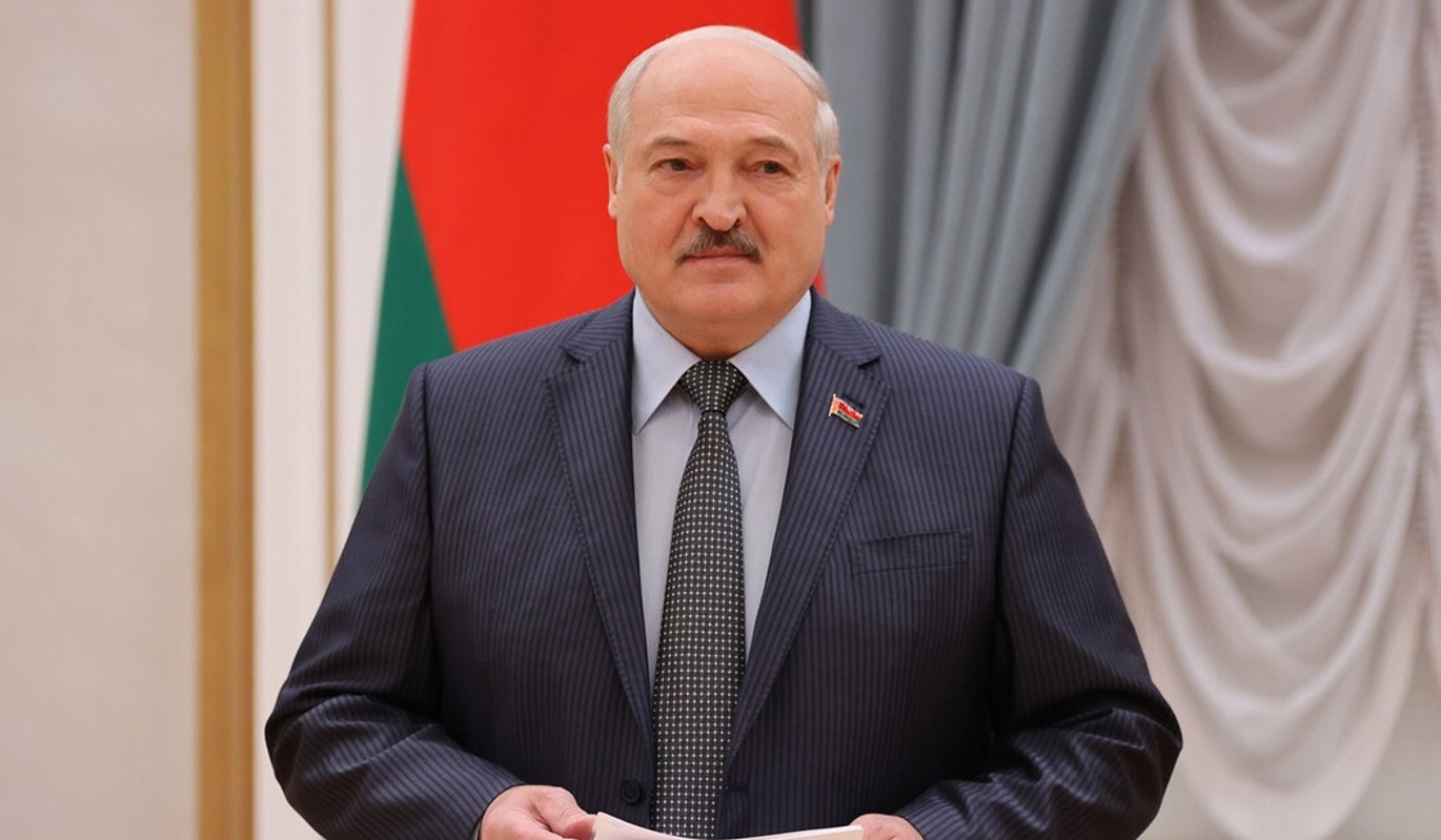 Психолог объяснила странное отношение Лукашенко к собственному сыну