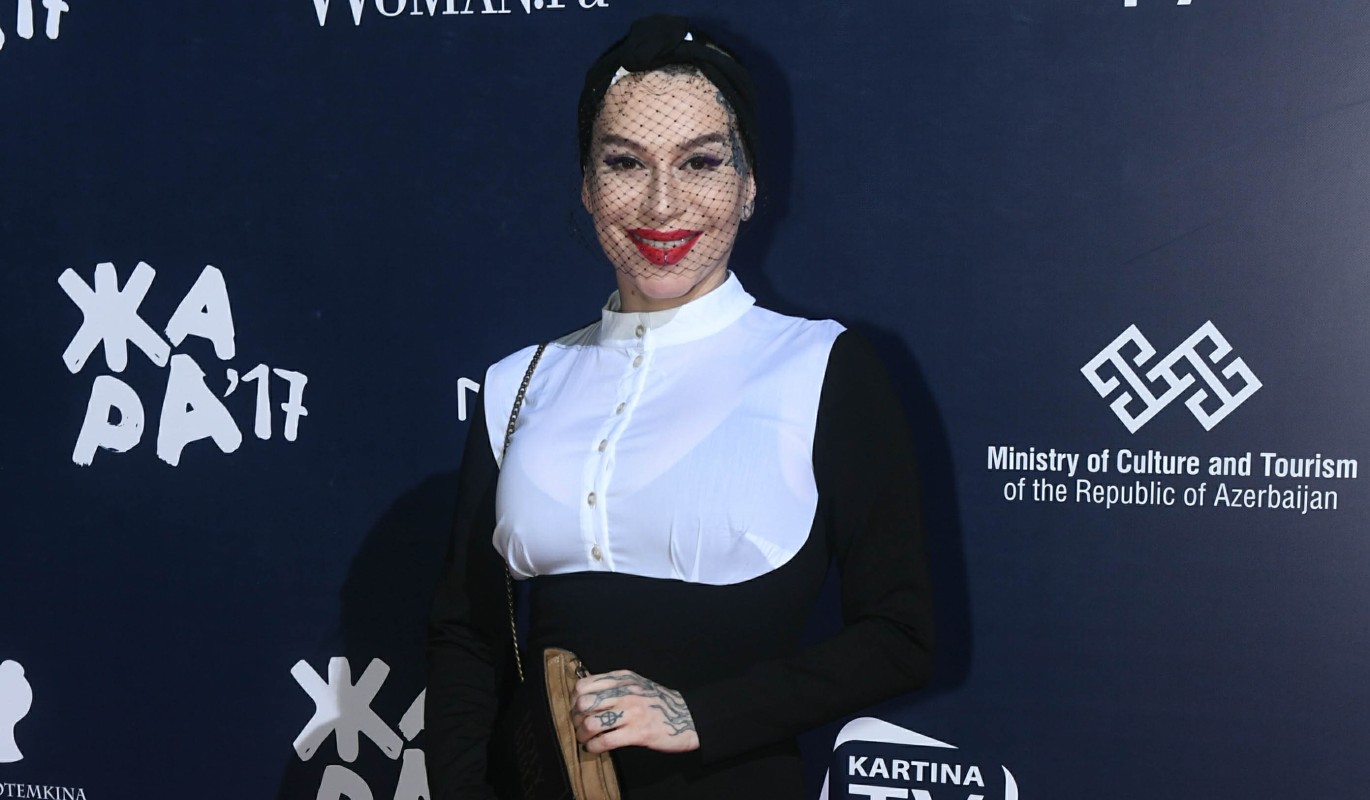 Объявлено о возвращении Наргиз в Россию