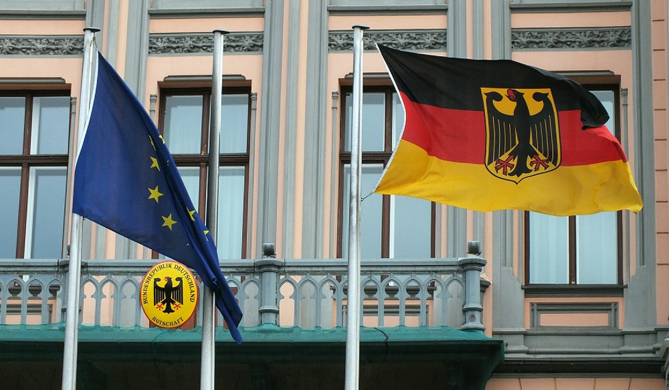 Шольц боится: Германия потребовала снять с России санкции