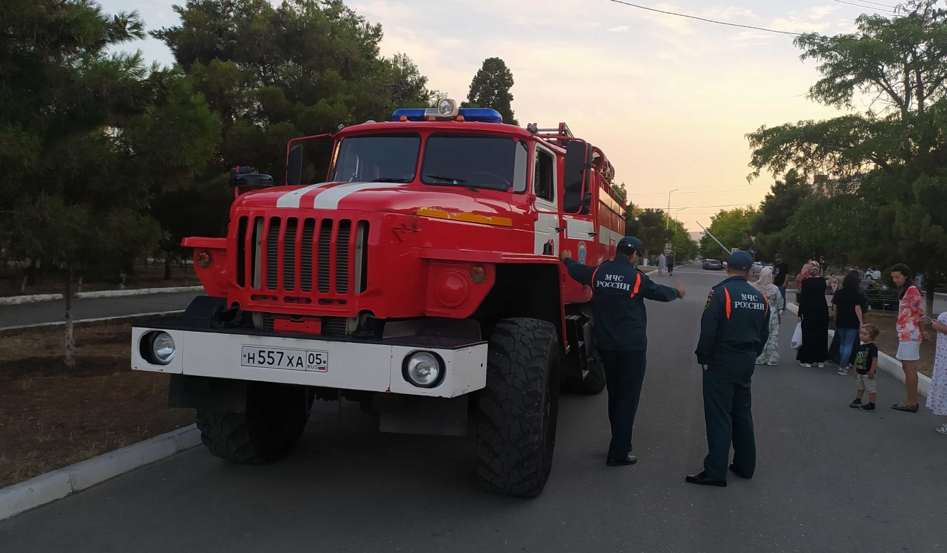 В Москве загорелась квартира на улице Берзарина :: Происшествия :: Дни.ру