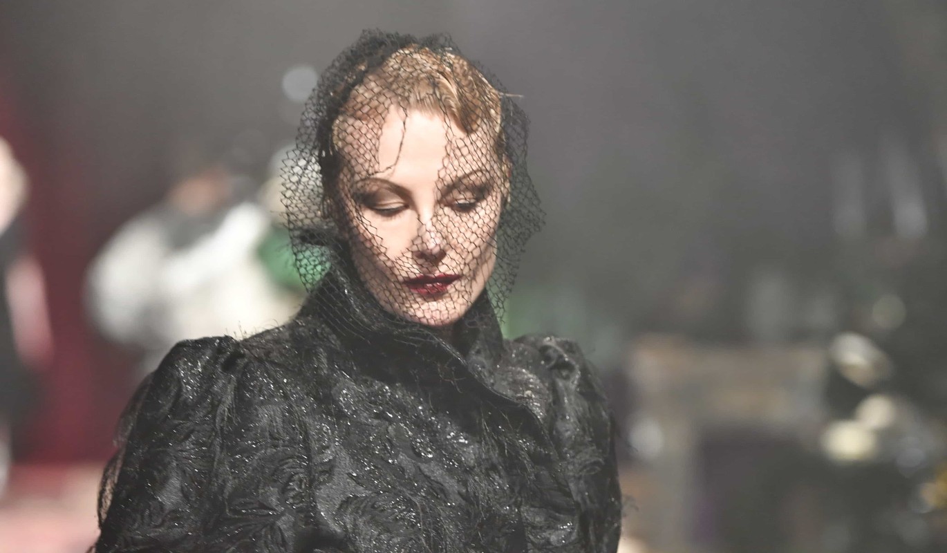 "Любимая женщина меня прячет": сравнившая отношения с Земфирой с г*** Литвинова поплатилась