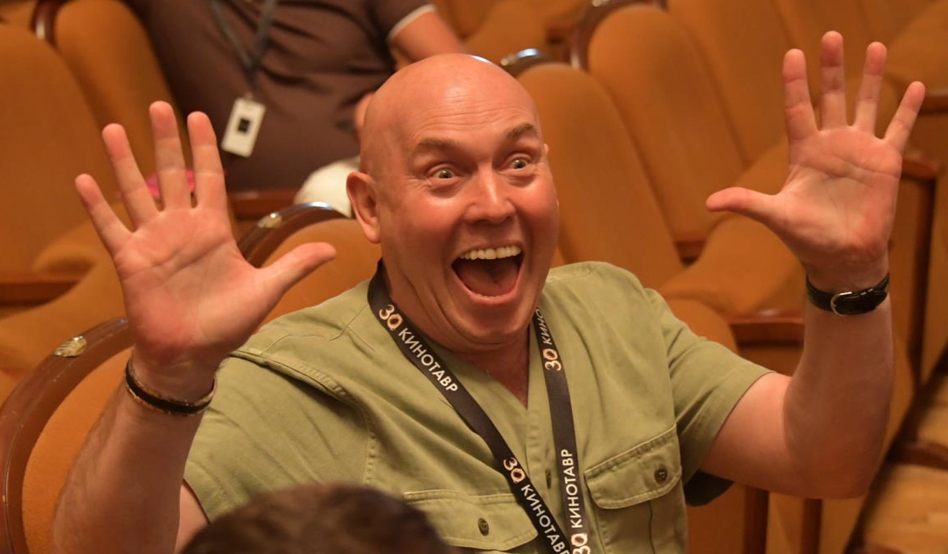 "Провокация, подлость и глупость": Сухоруков взбешен беспардонной выходкой Марчелли из "Моссовета"