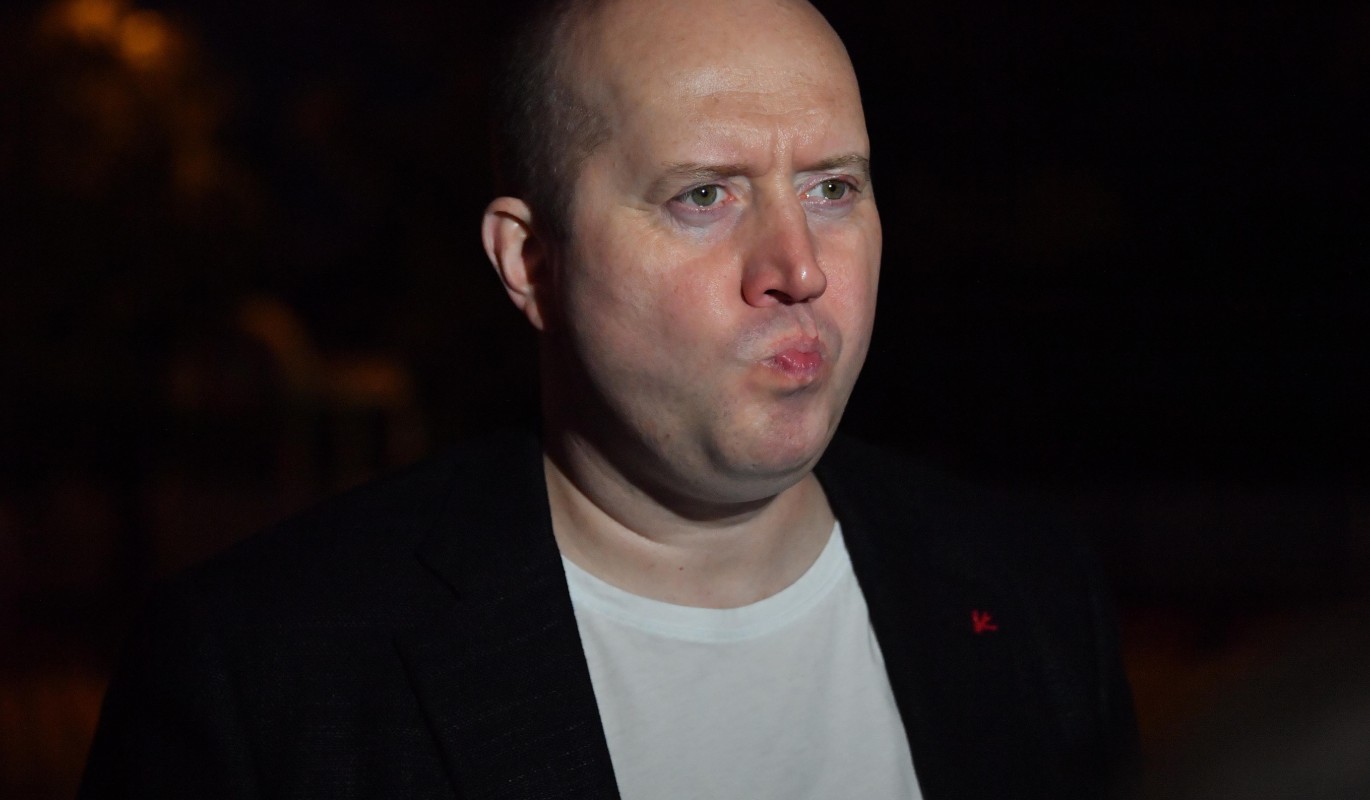 Сергея Бурунова госпитализировали 