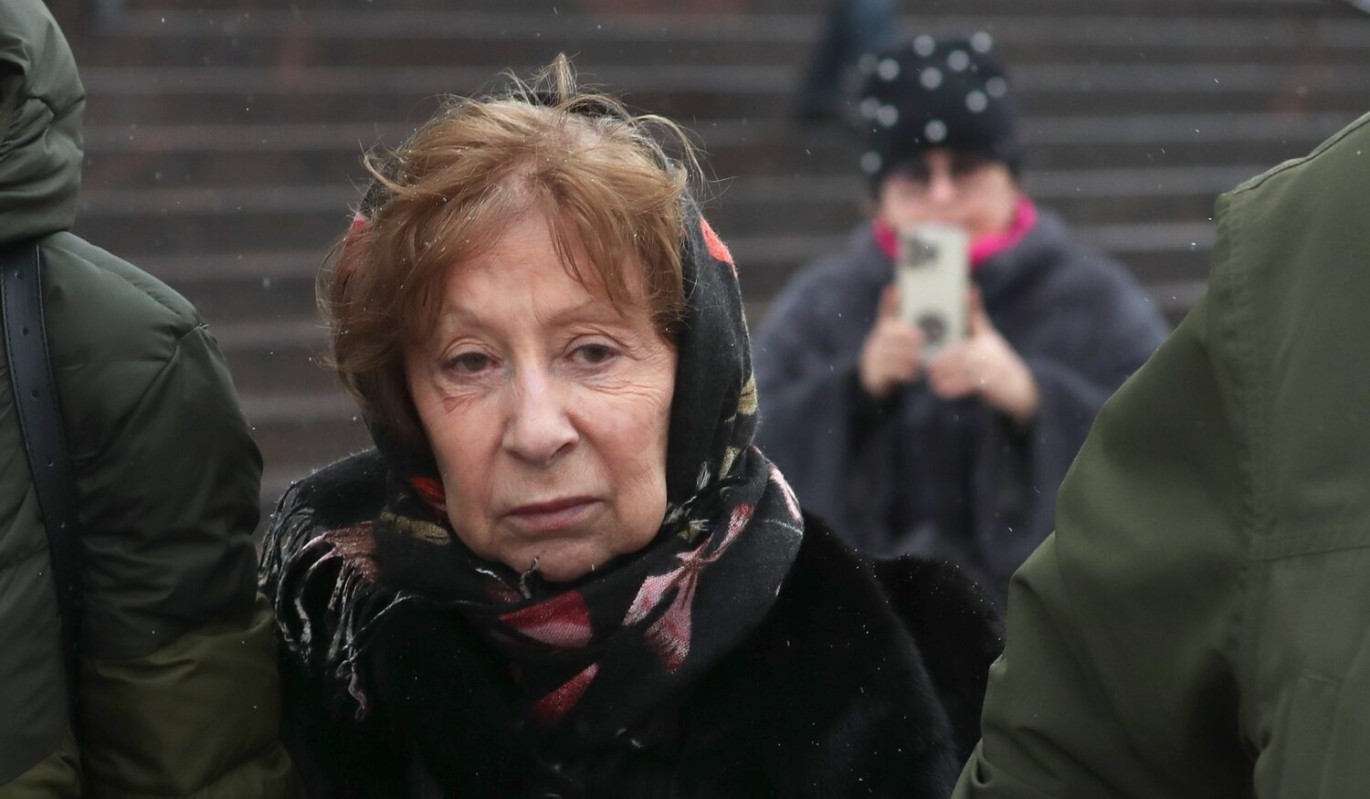 Вынужденная уволиться Ахджакова громко хлопнула дверью