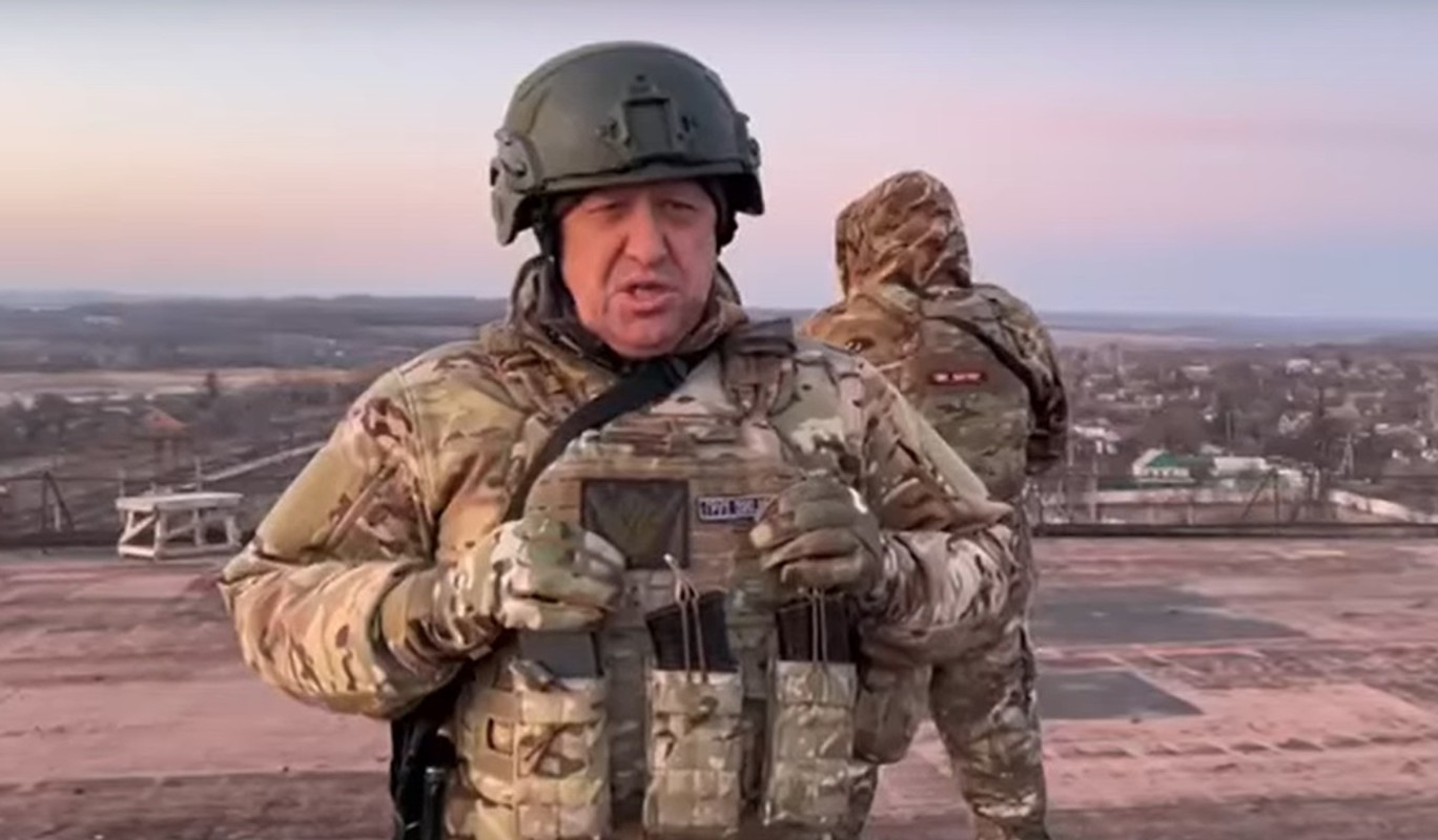 ЧВК "Вагнер" передает ЕС "голубую метку": Пригожин о включении его компаний в черный  список ЕС