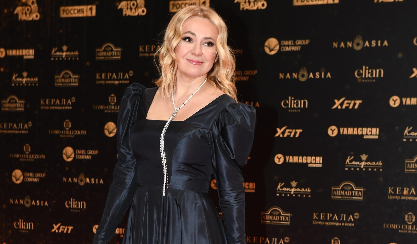 Таролог предсказал появление дочери у Рудковской и Плющенко