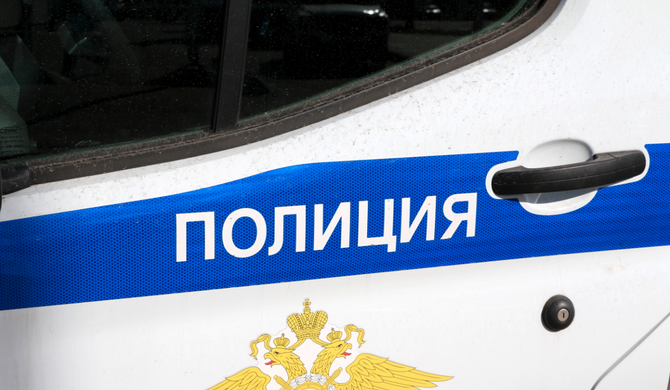 Водитель BMW врезался в толпу людей