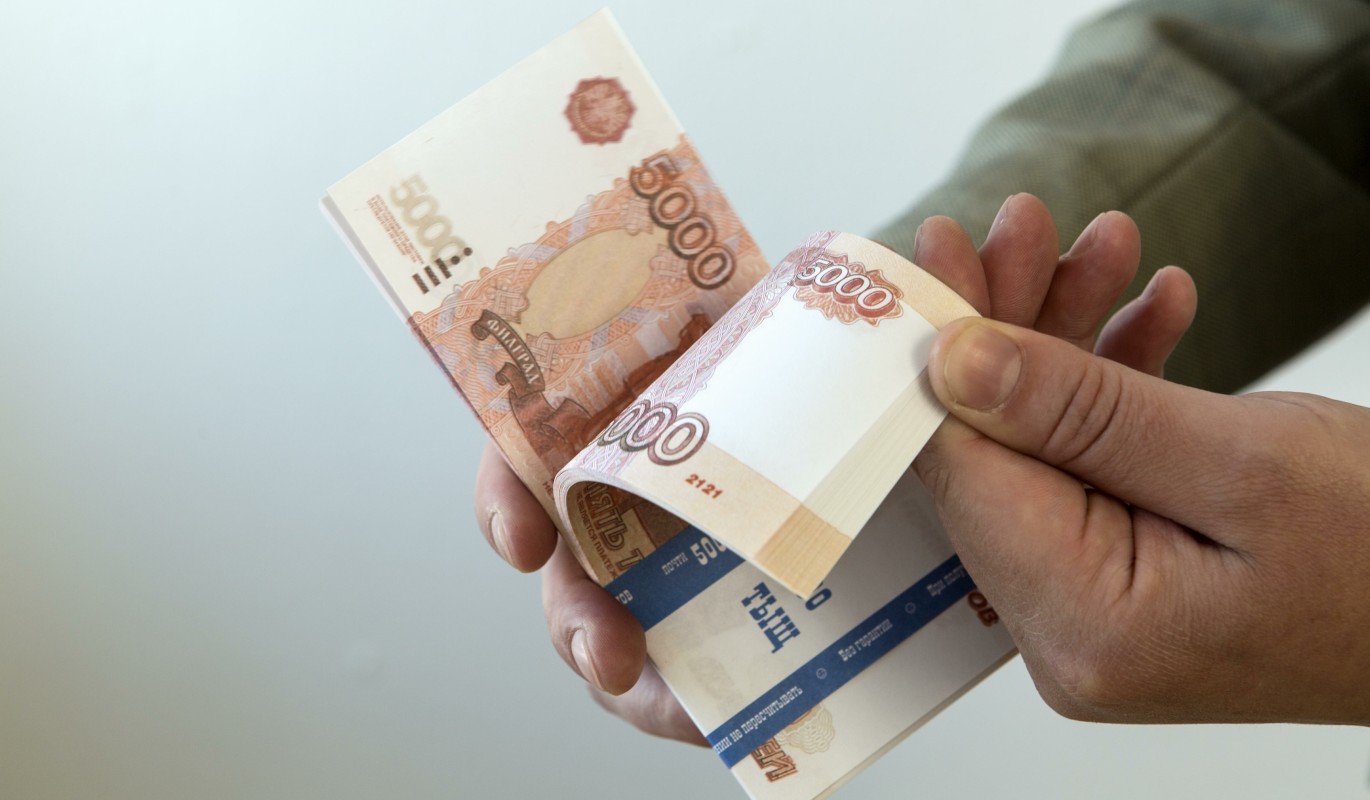 Как накопить один миллион рублей за год: 10 рабочих способов