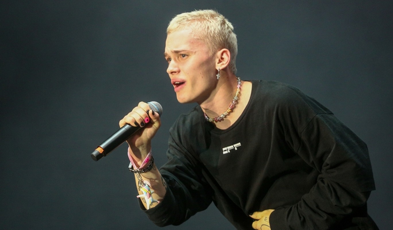 Приемный отец Милохина заявил о травле: Накинулись со всех сторон