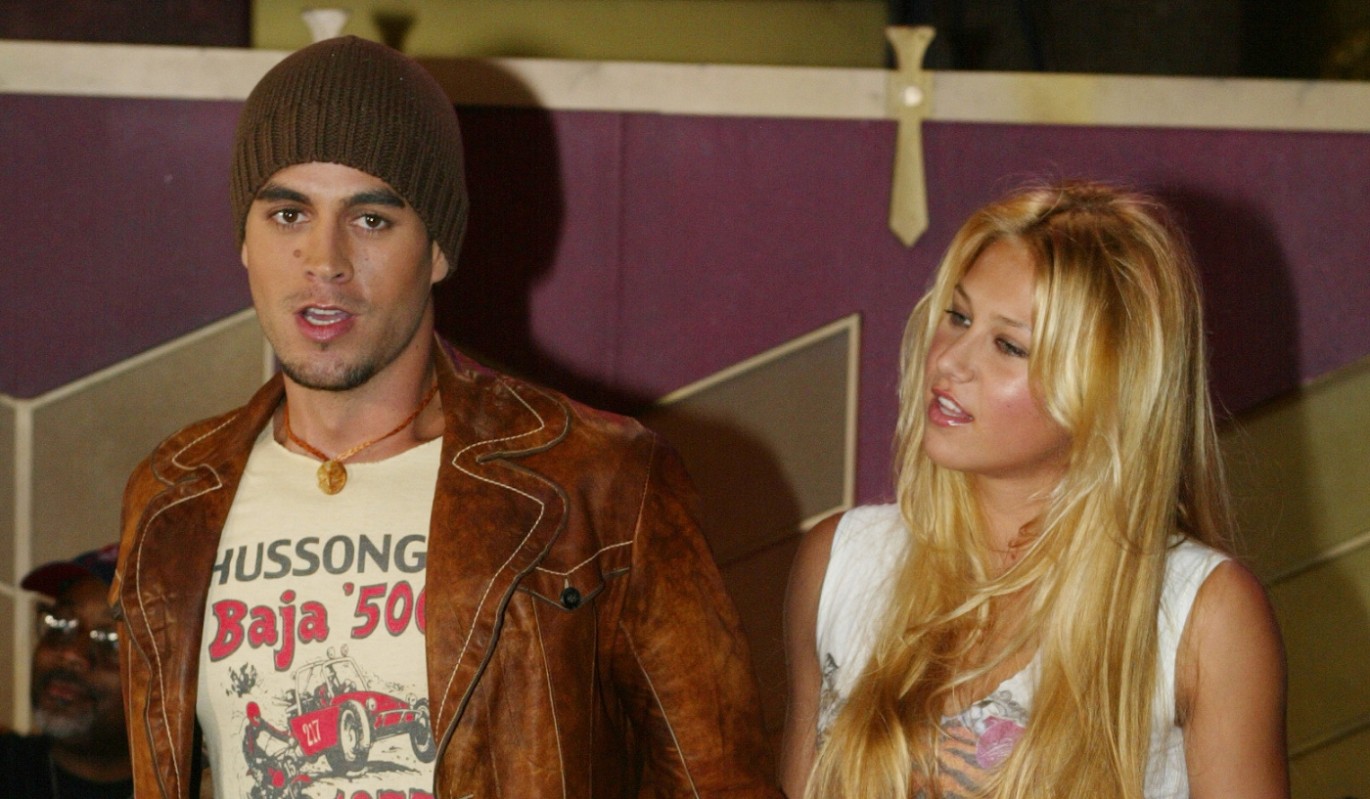 Не узнать: как теперь выглядит воспитывающая детей от Иглесиаса Курникова