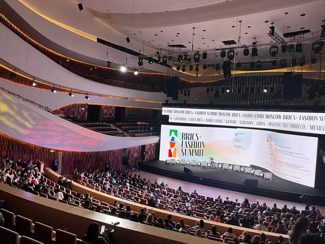 Форум BRICS+ Fashion Summit собрал 120 лучших российских и зарубежных дизайнеров