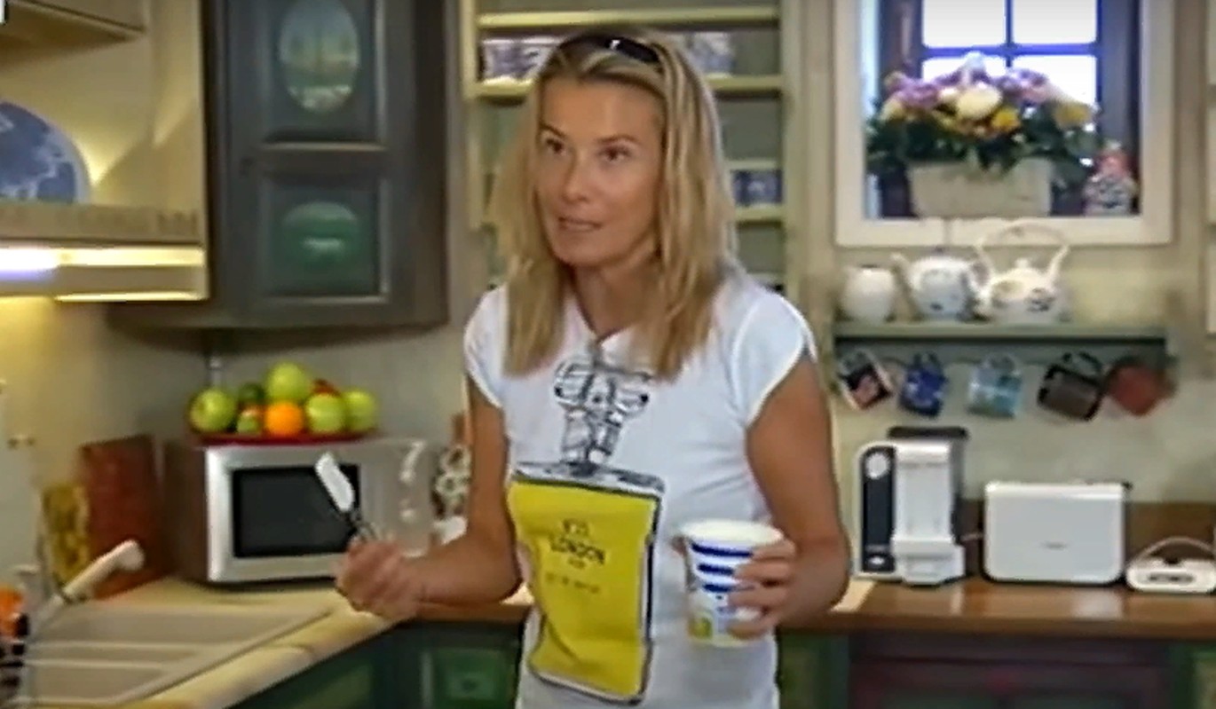 От горелых сырников Высоцкой до тусовки Ивлеевой: Топ-6 громких скандалов 2023 года