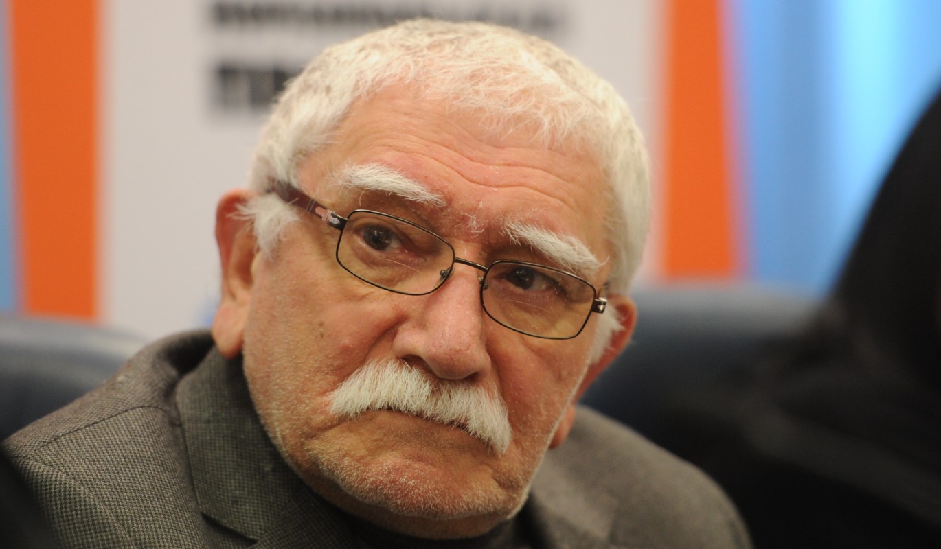 ТЕСТ С АКЦЕНТОМ! Что вы знаете об известных российских армянах?